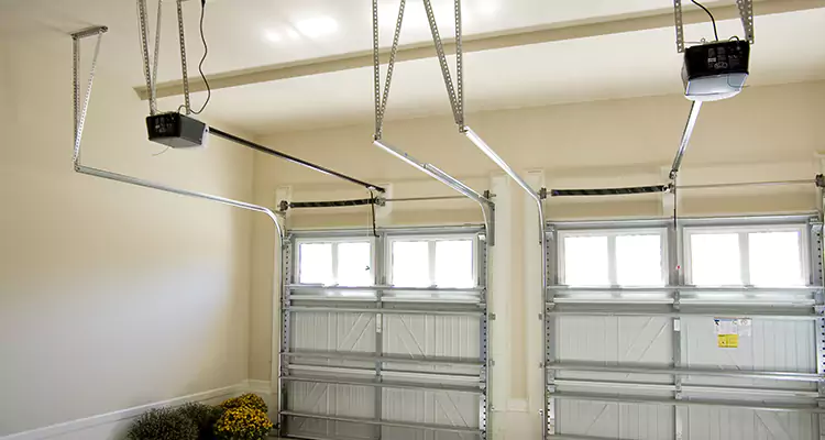 Residential Emergency Garage Door Repair in Egypt Lake-Leto, FL