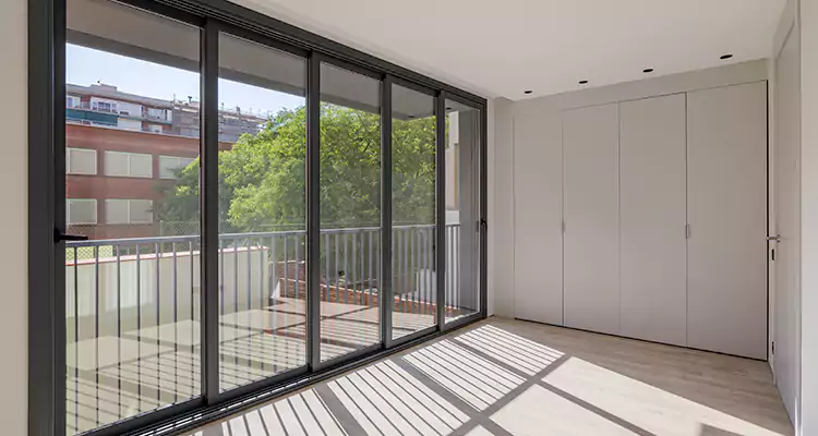 Balcony Sliding Glass Doors in Egypt Lake-Leto, FL