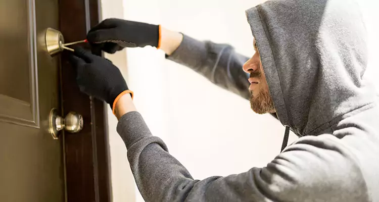 Emergency Motel Lock Repairs—Available 24/7 in Egypt Lake-Leto, FL
