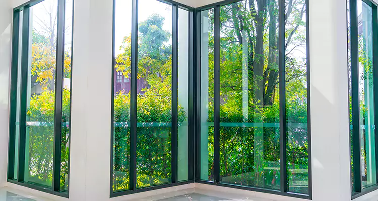 Folding Glass Balcony Door Repair in Egypt Lake-Leto, FL